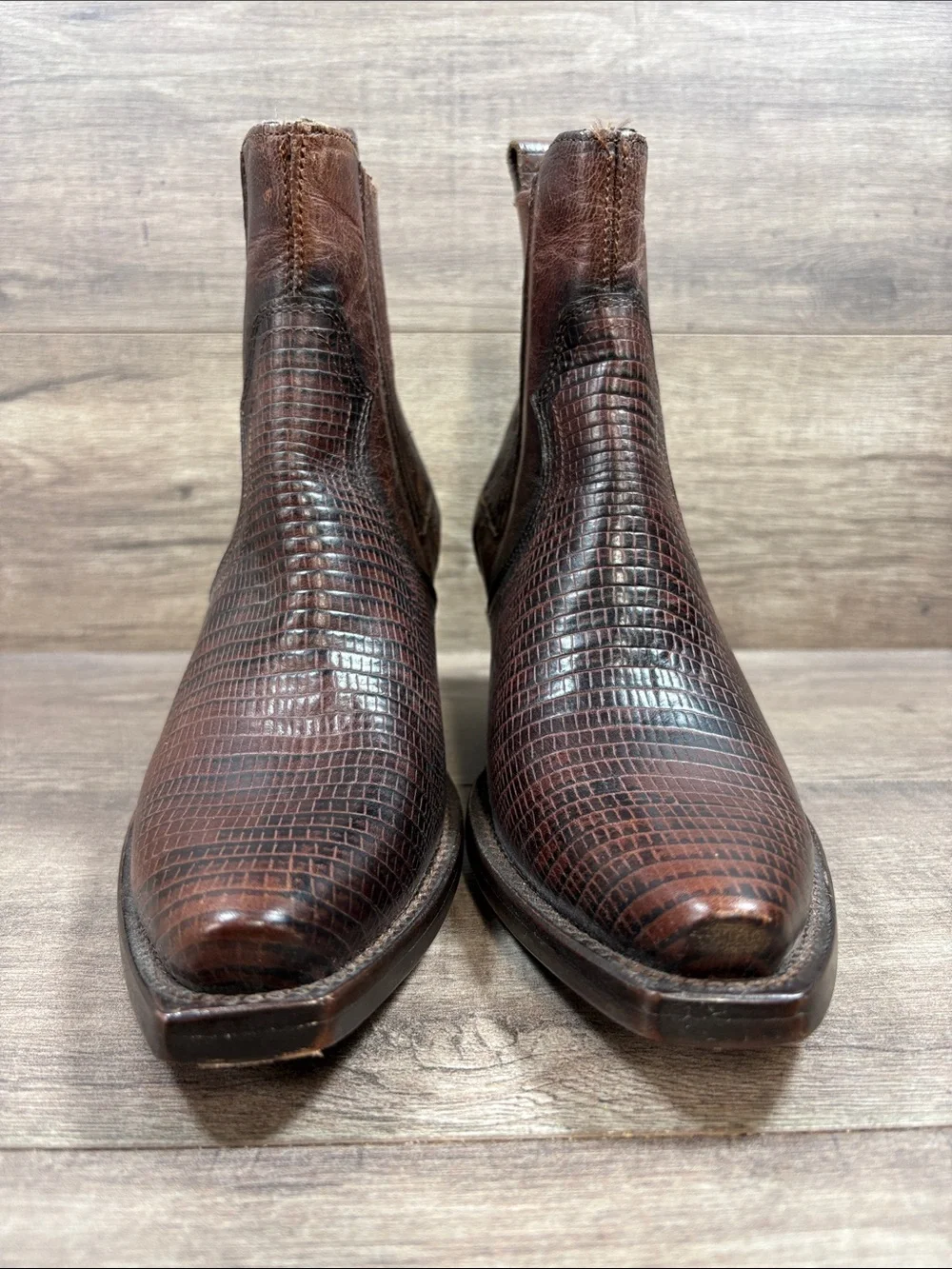 Idyllwind Moxie Western Brown Studded Booties Cowgirl Boots Womens Size 6 B